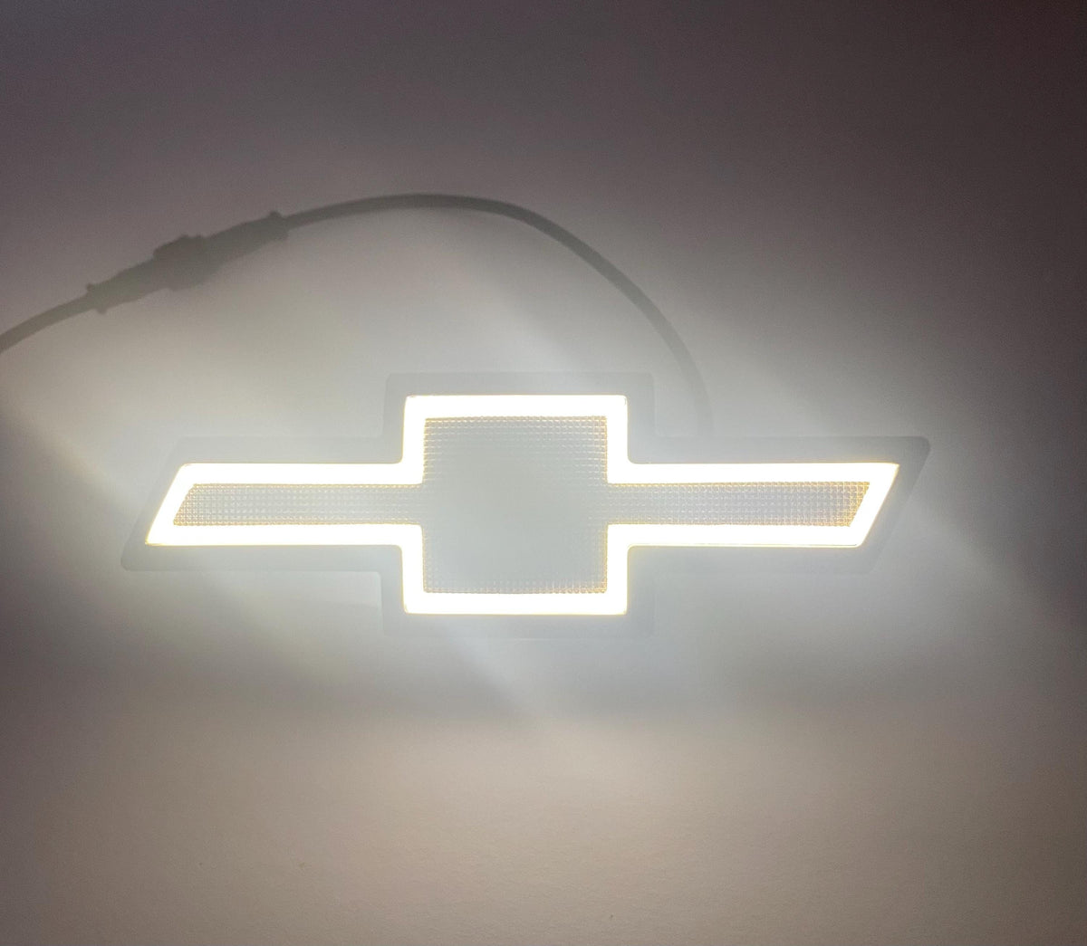 Front Grille Bowtie Emblem for Chevy C1500 K1500 Silverado Suburban Express 1994-2002